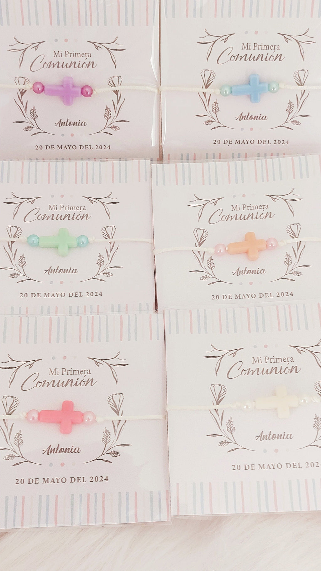 Pulsera con cruz + Tarjeta Personalizada