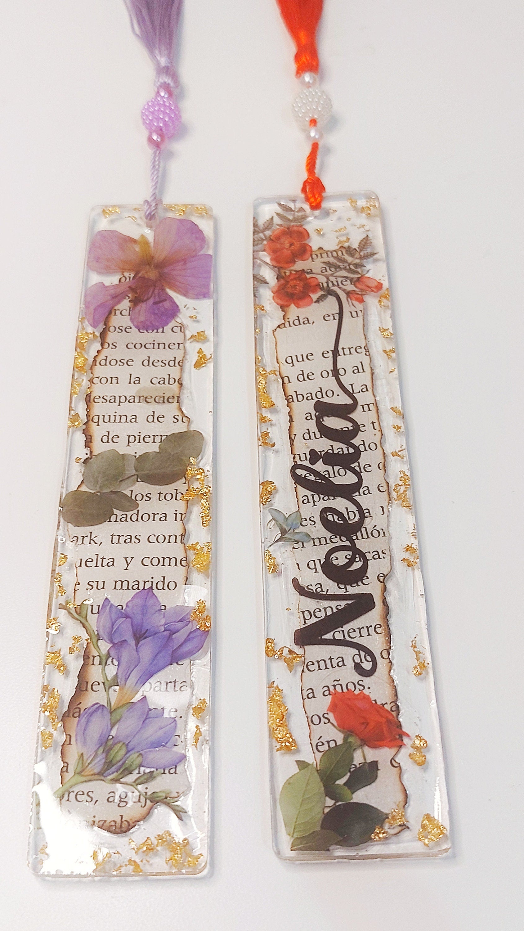 Marcapáginas Floral Hojas de Libro