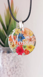 Colgante floral personalizado