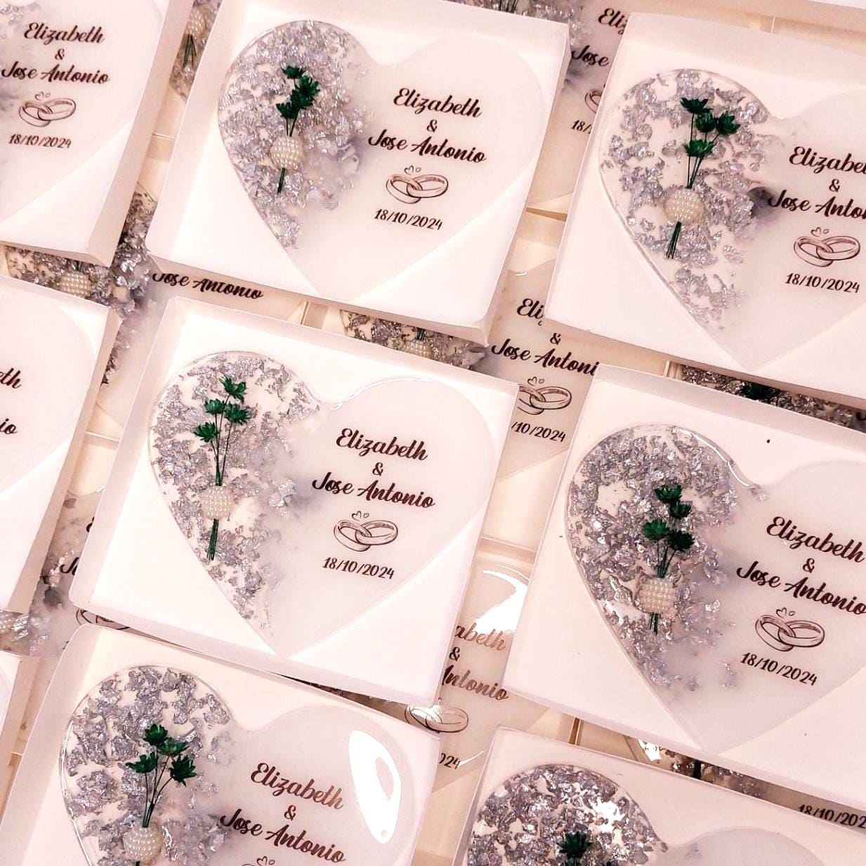 Imán floral personalizado para invitados
