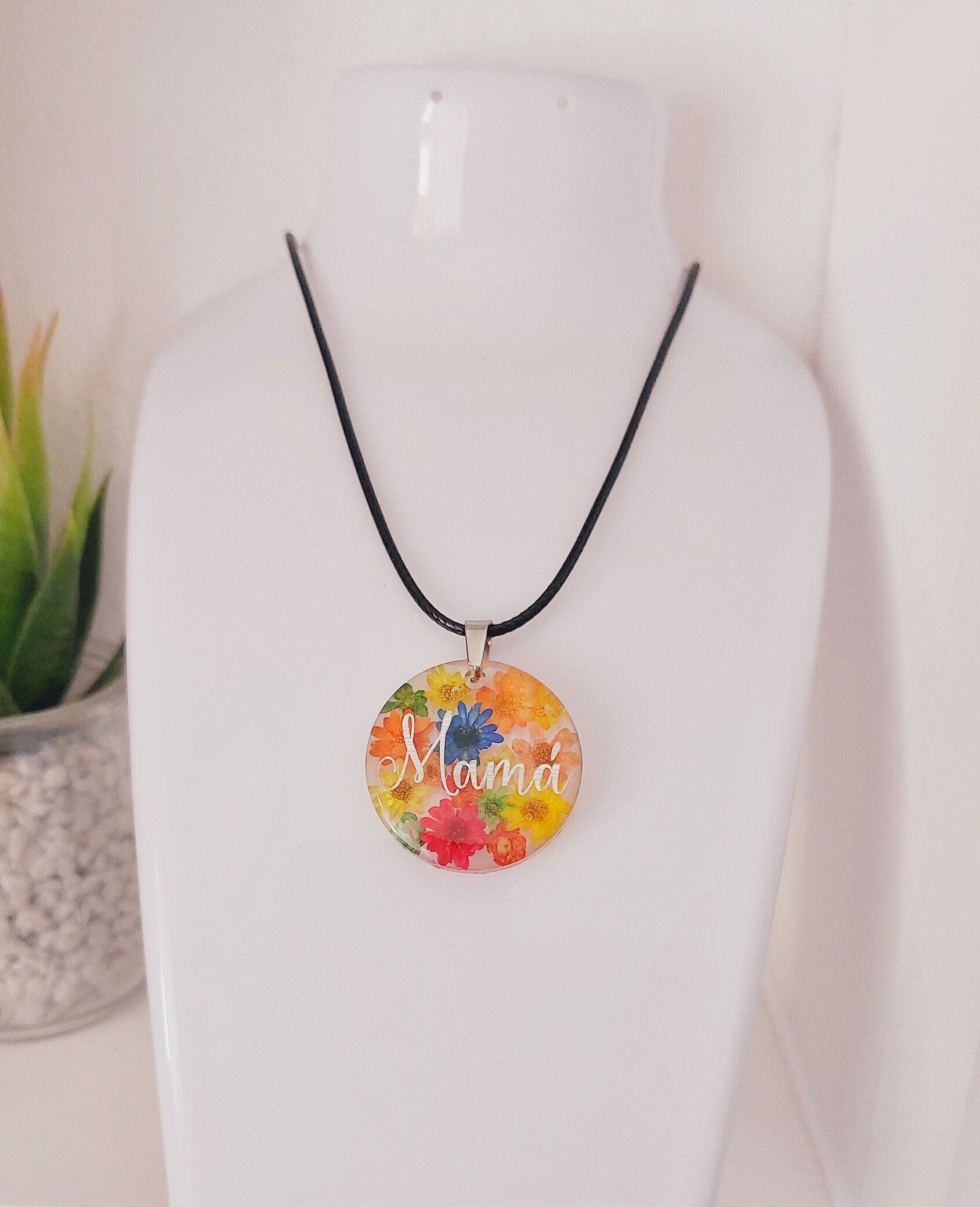 Colgante floral personalizado