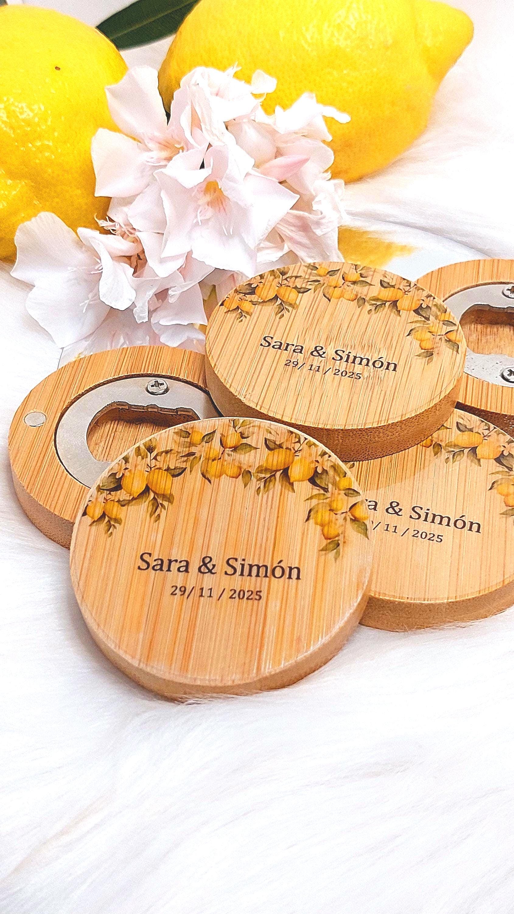 Abridor de Madera personalizado con imán