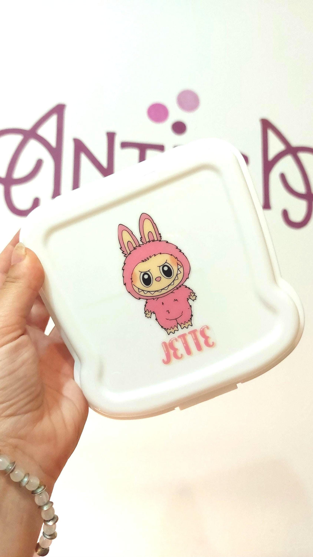 Fiambrera + Botella personalizada infantil Labubu