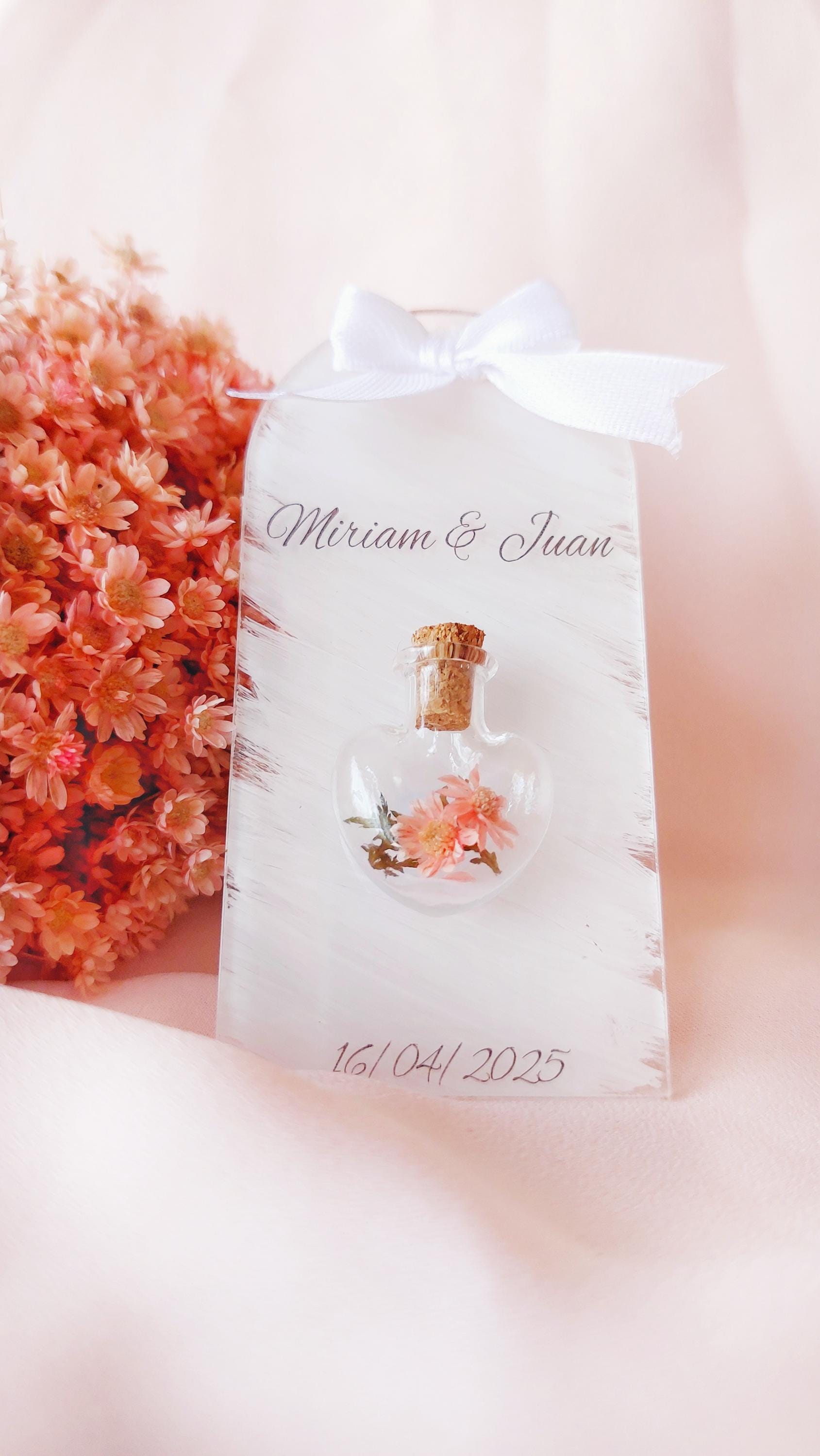 Imán acrílico para invitado personalizado