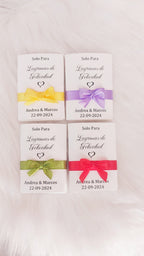 Paquete personalizado de pañuelos para boda
