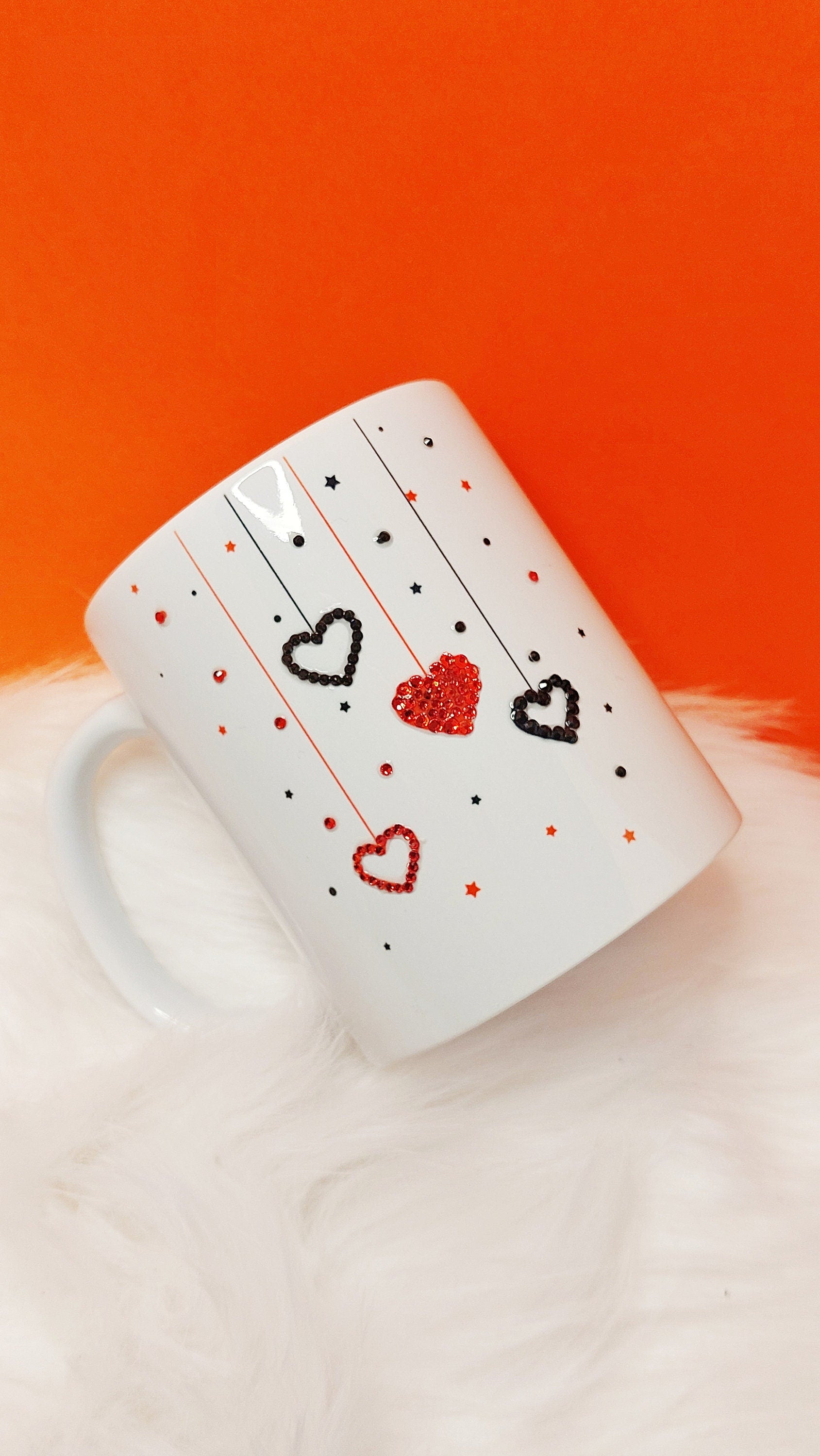 Taza cristales corazones personalizada