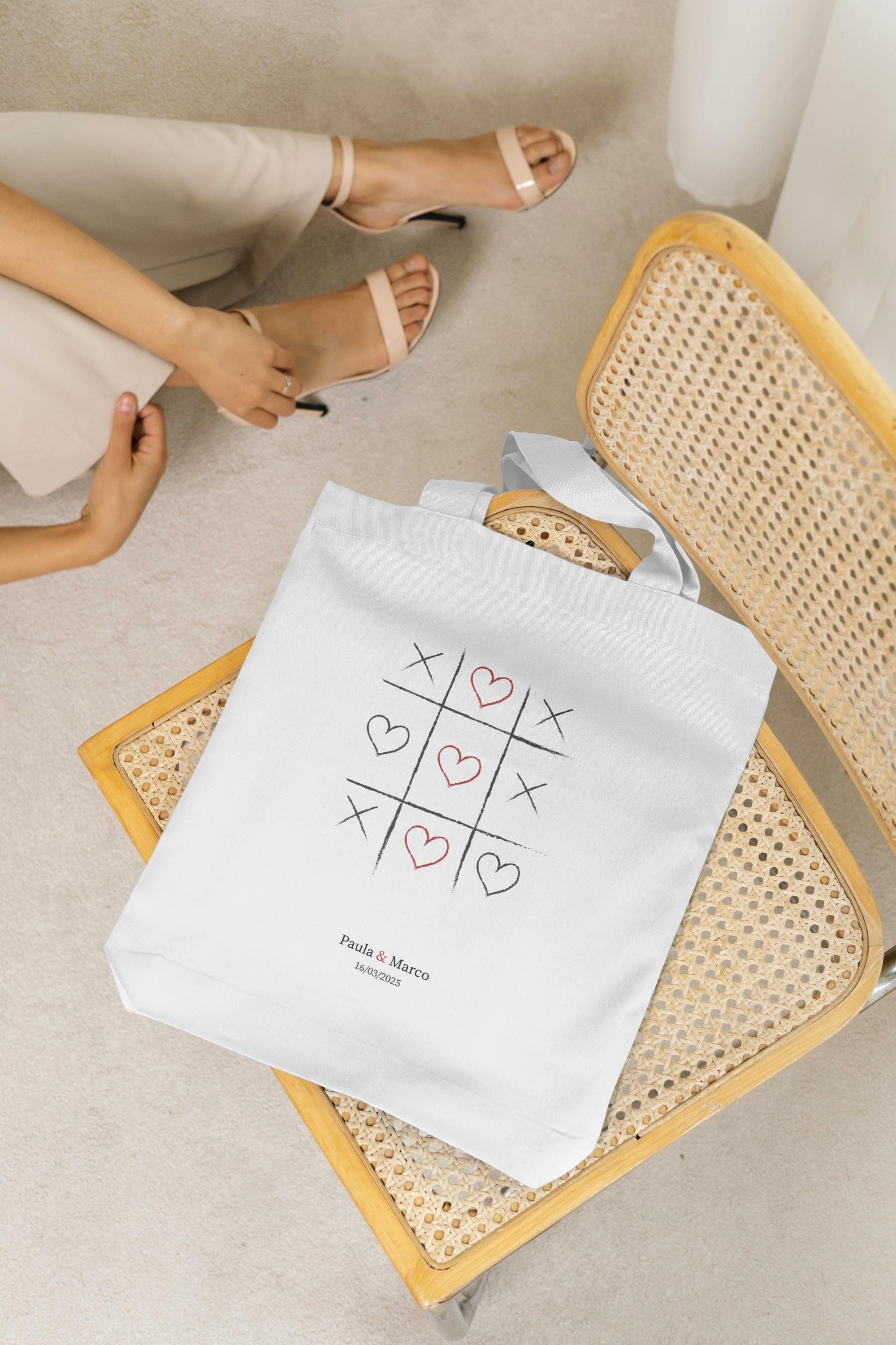 Bolso de tela personalizado Tres en raya corazones
