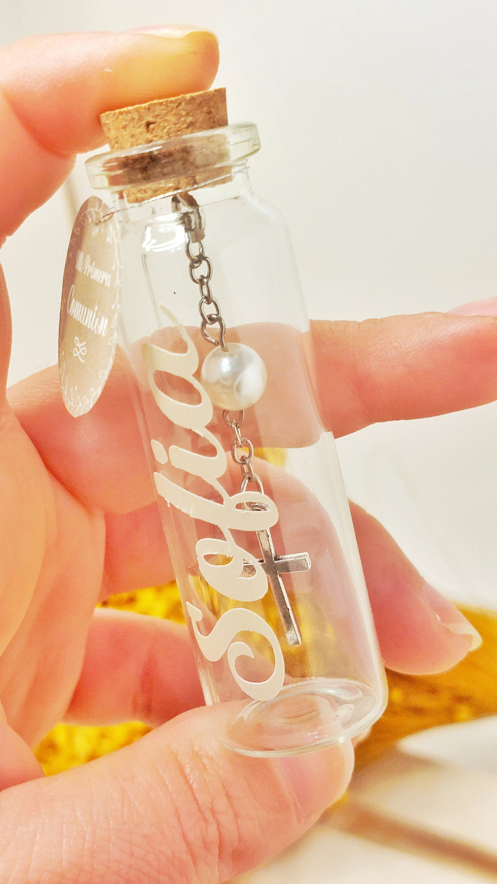 Botella pequeña personalizada con cruz